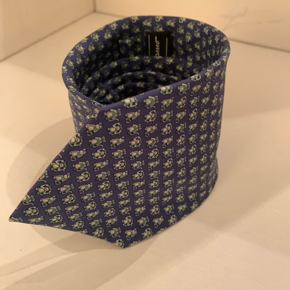 SOLD Salvatore Ferragamo Men’s Silk Tie Blue Mo… - Picture 5 of 12